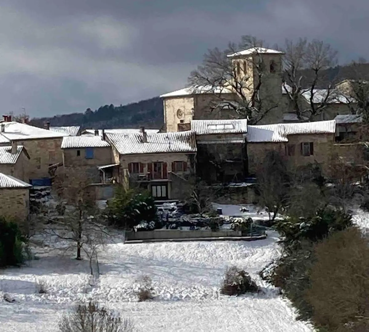 Vila Stone House, Terraced Garden And Pool Saint-Beauzile