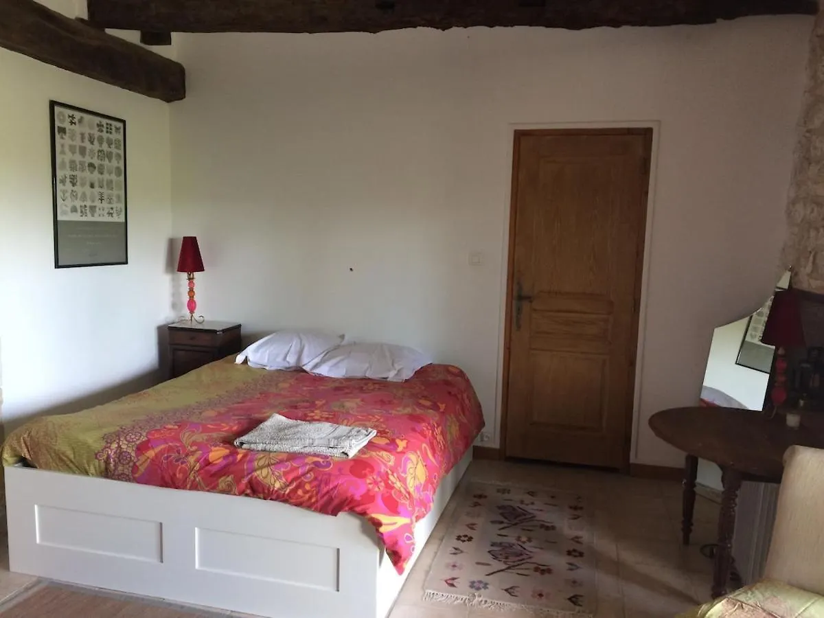 Vila Stone House, Terraced Garden And Pool Saint-Beauzile 0*,